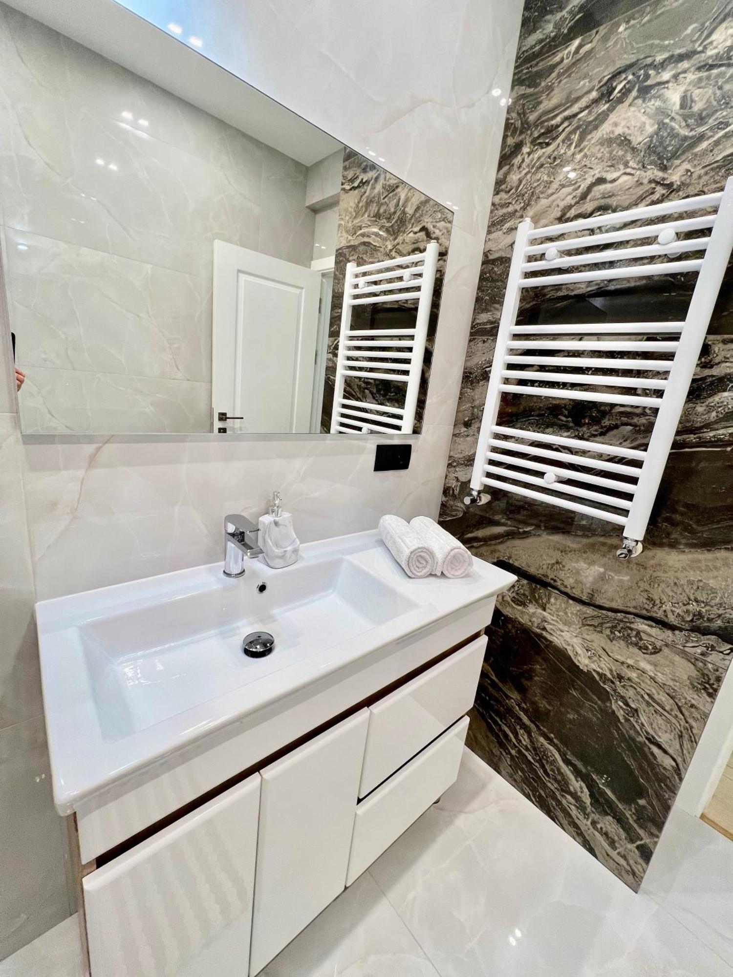 Apartament Airport Chişinǎu Buitenkant foto